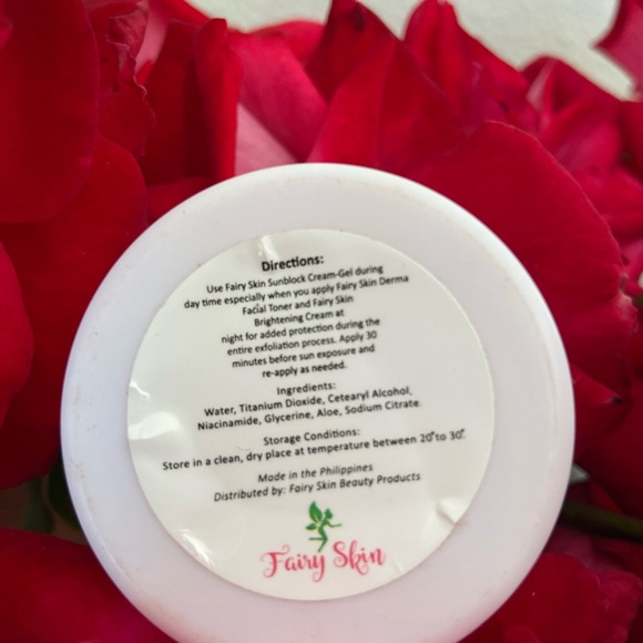 Anti Melasma Toner, Soap, Cream & Sunblock Kit Set - Picture 4 of 7